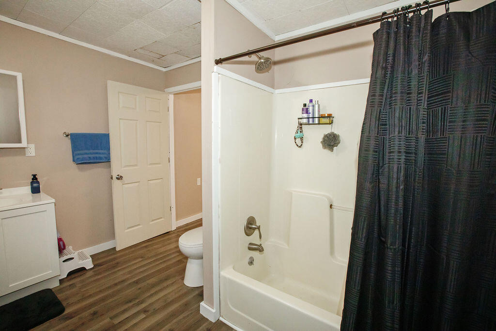 804 Robinson Avenue, Kenton, Ohio 43326