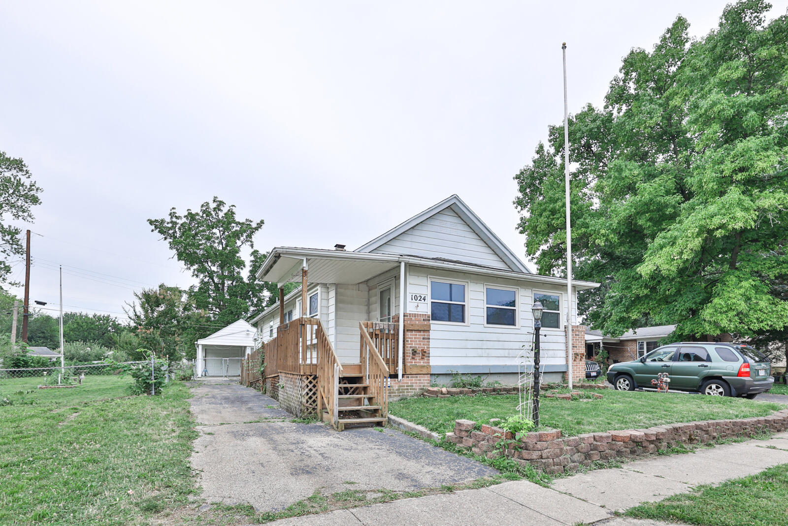 1024 Ansel Drive, Dayton, Ohio 45419