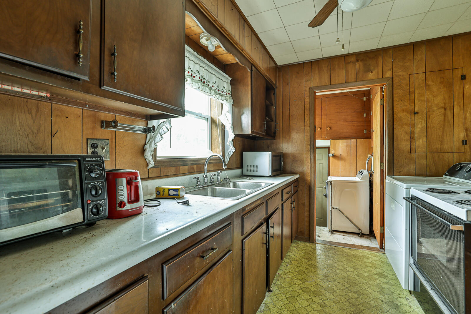 1024 Ansel Drive, Dayton, Ohio 45419