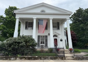 615 Wayne Street, Piqua, Ohio 45356, 5 Bedrooms Bedrooms, ,2 BathroomsBathrooms,Residential,For Sale,Wayne,1039743
