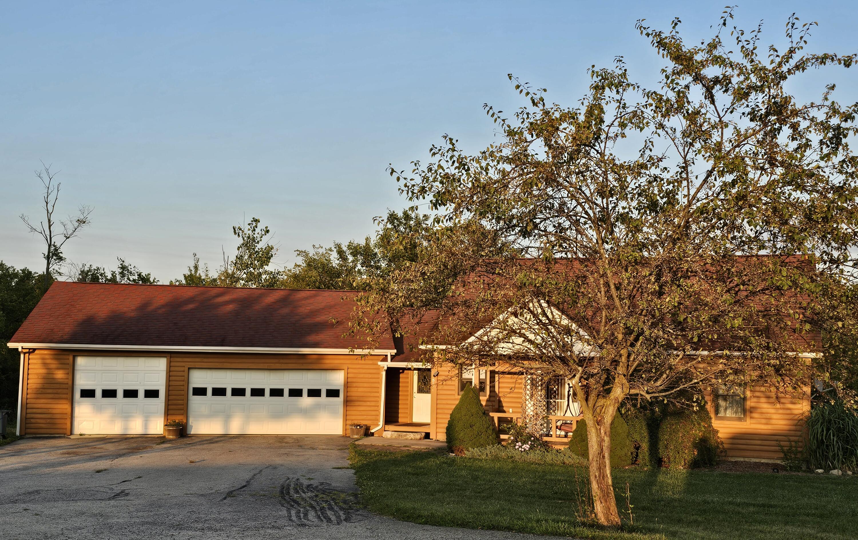 10571 Schenk Road, Sidney, Ohio 45365