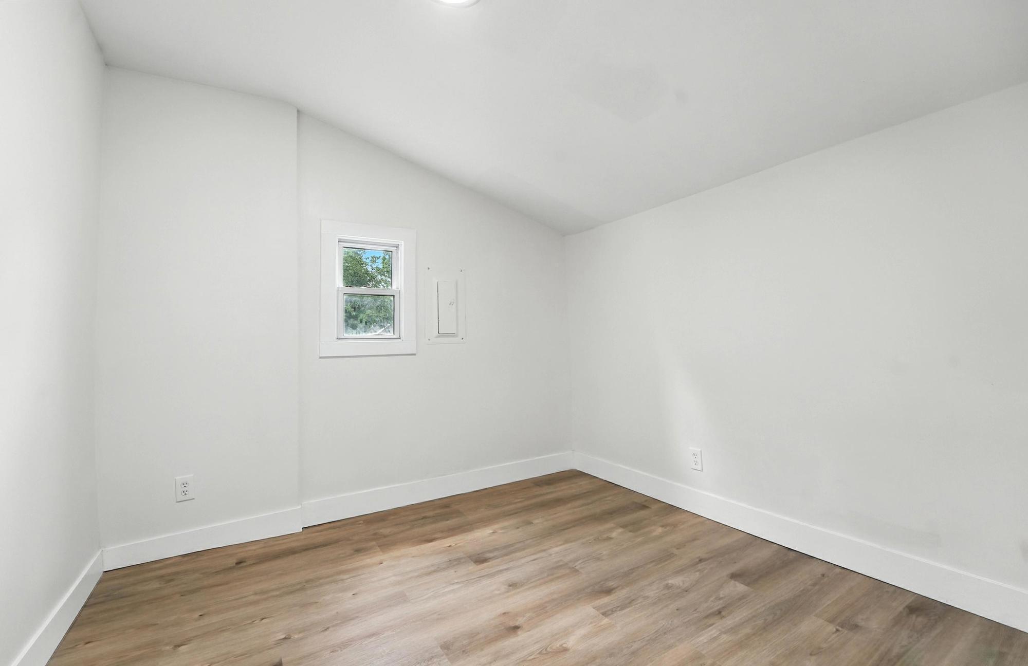 804 Walnut Street, Troy, Ohio 45373