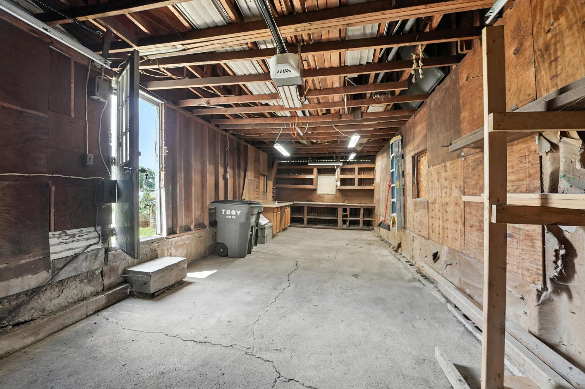 804 Walnut Street, Troy, Ohio 45373