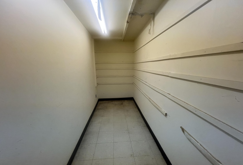 Walk In Pantry