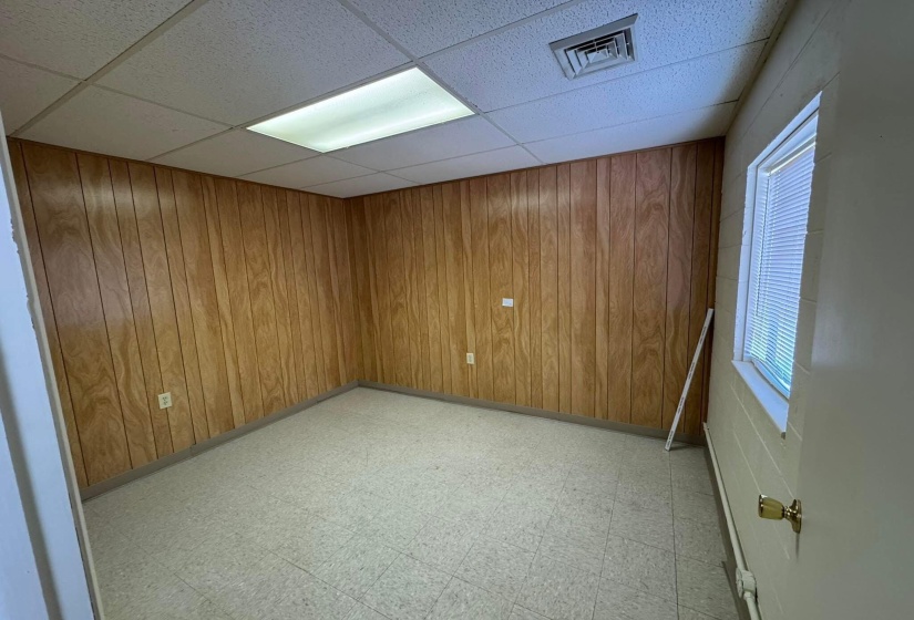 Interior 5