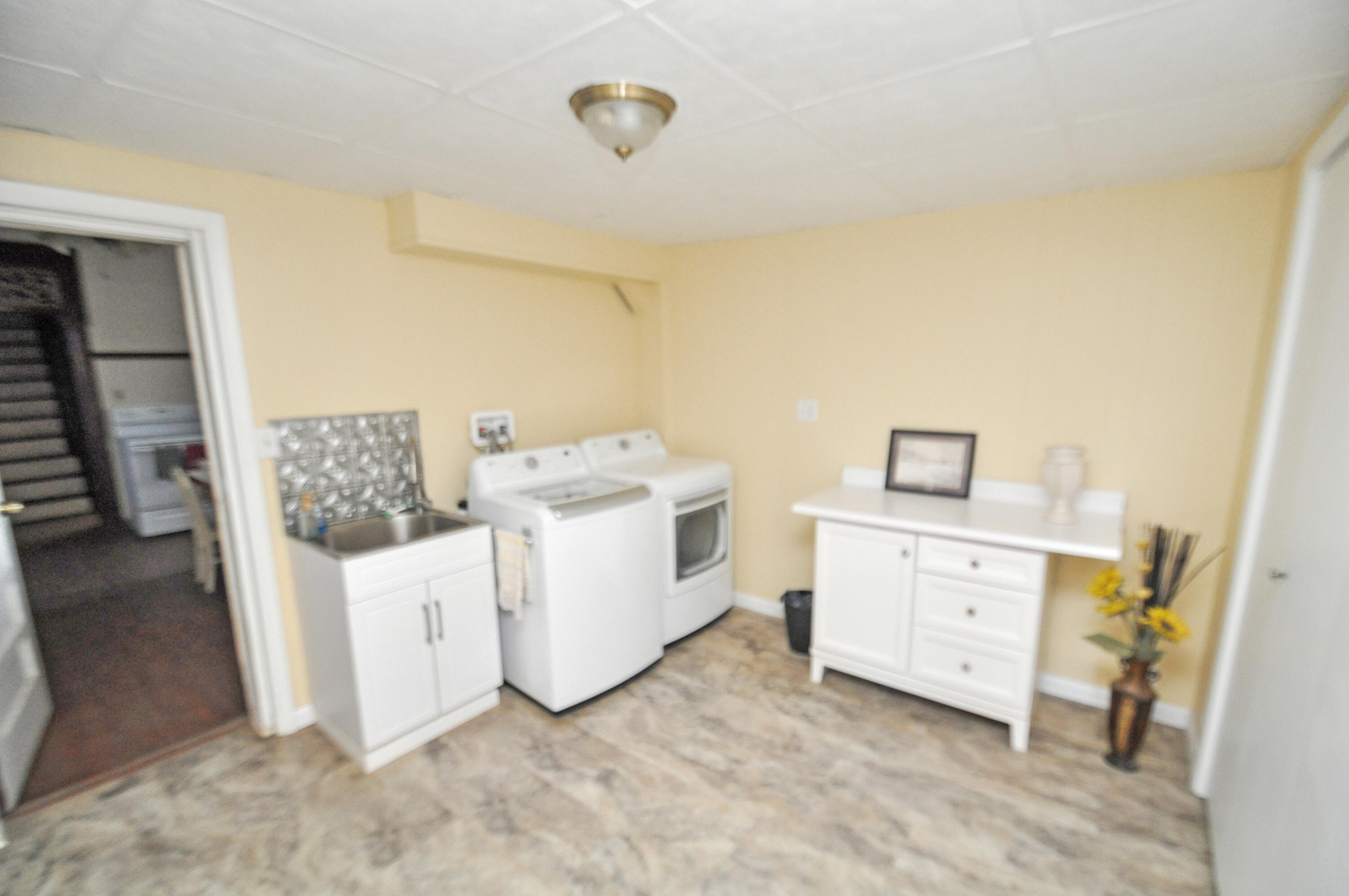 3054 Richmond Palestine Road, New Madison, Ohio 45346