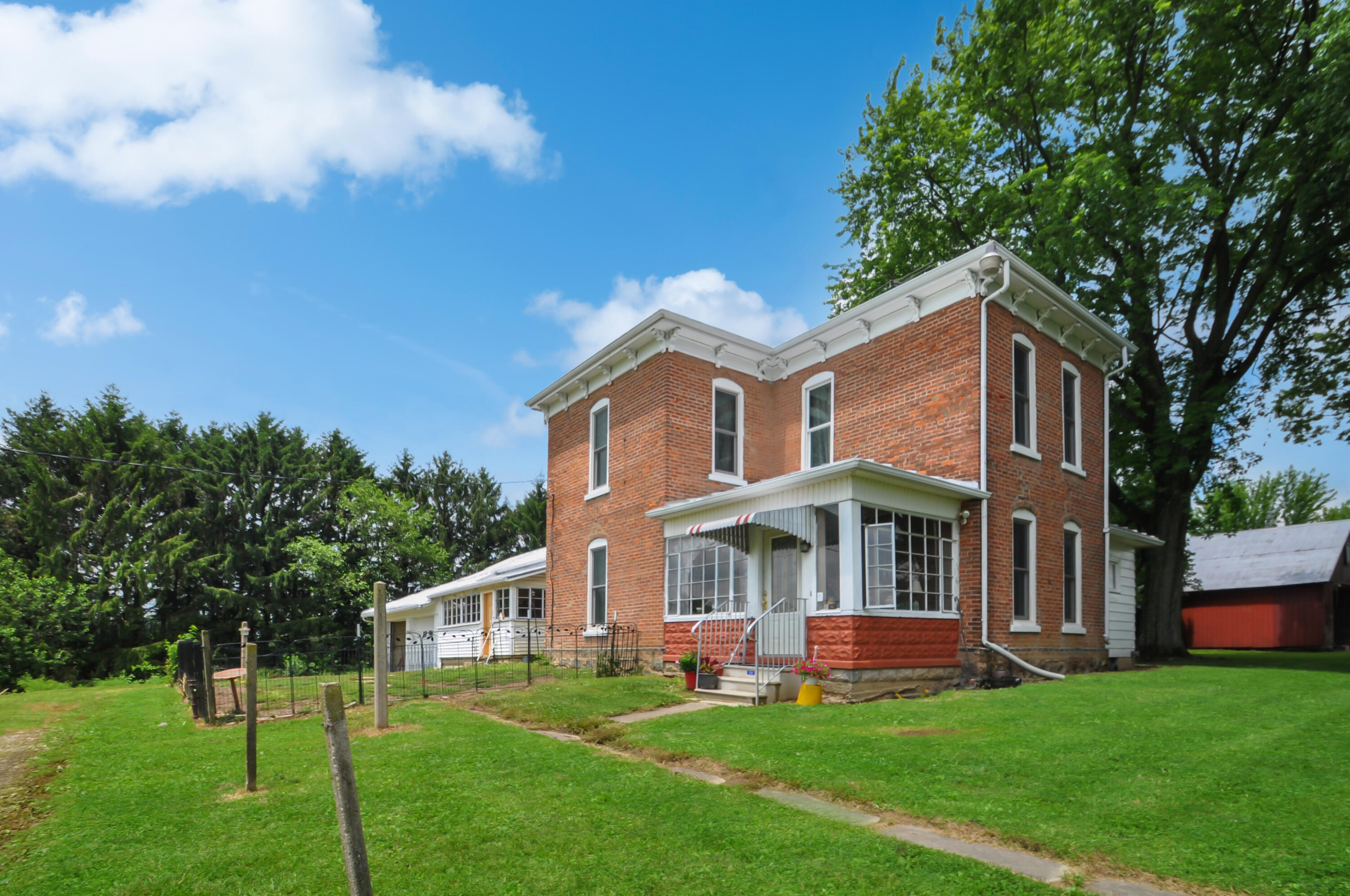 3054 Richmond Palestine Road, New Madison, Ohio 45346