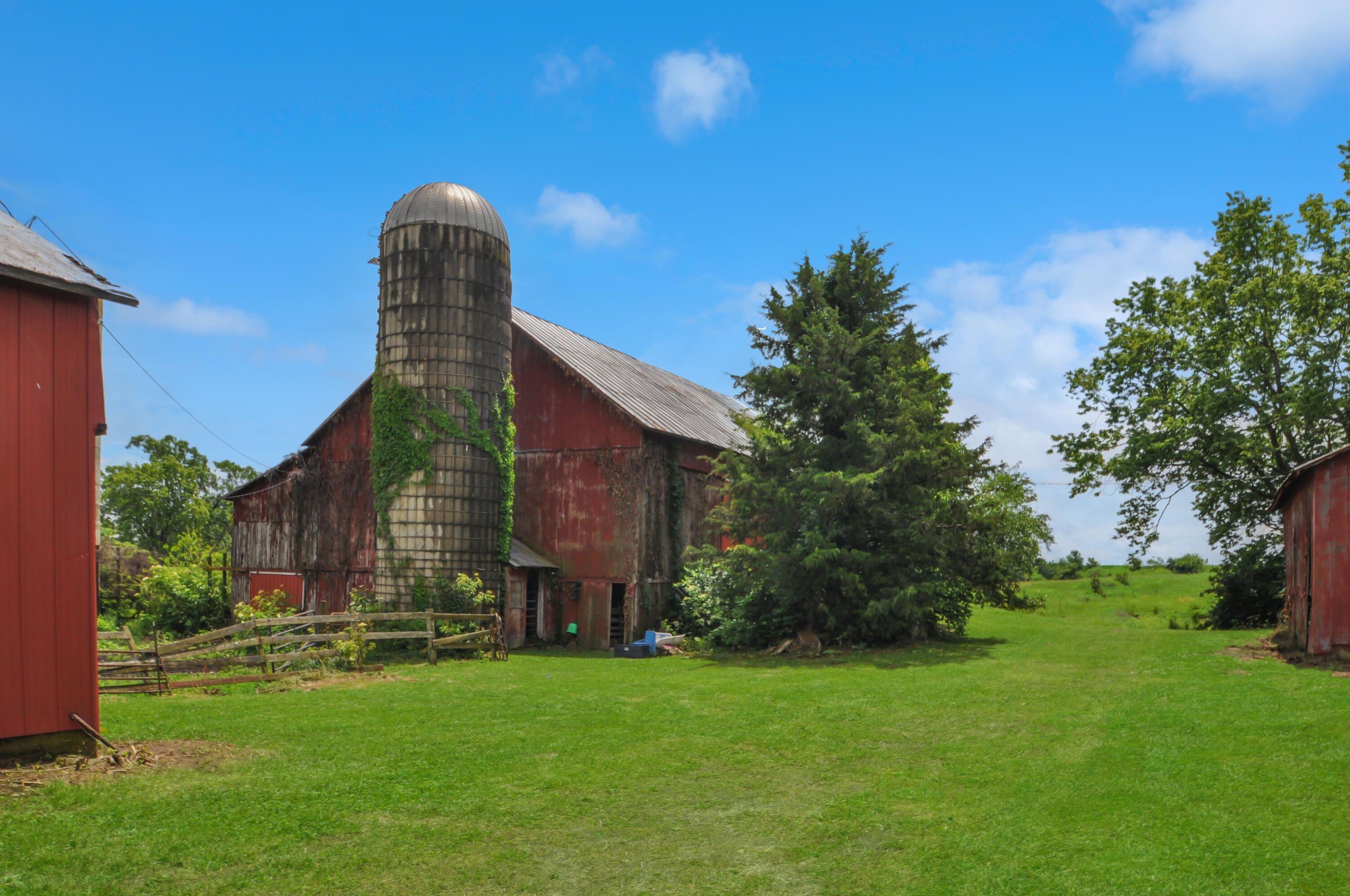3054 Richmond Palestine Road, New Madison, Ohio 45346