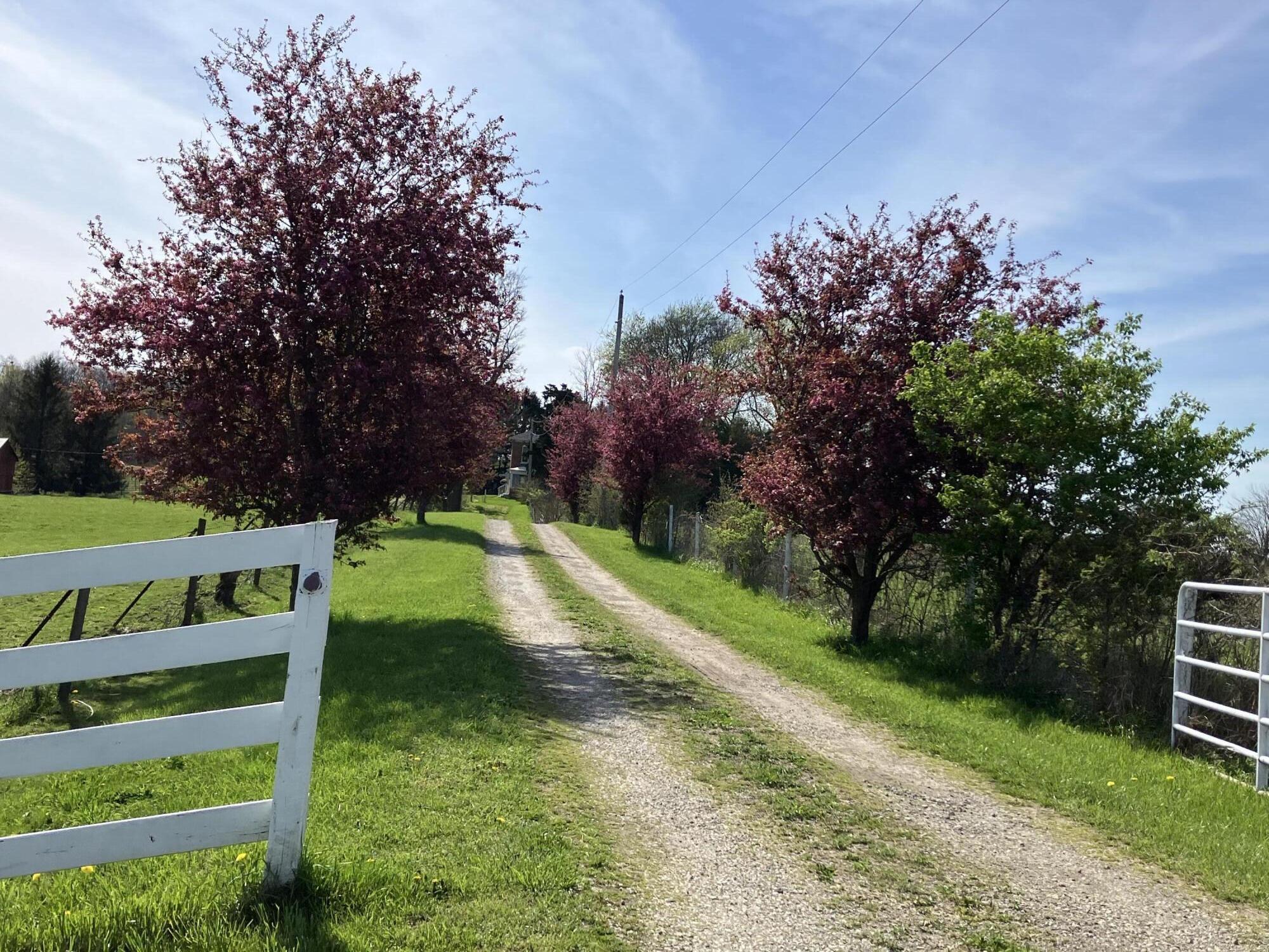 3054 Richmond Palestine Road, New Madison, Ohio 45346