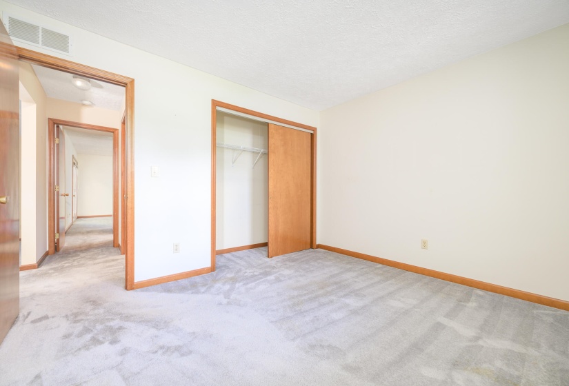 910 Hilltop-13