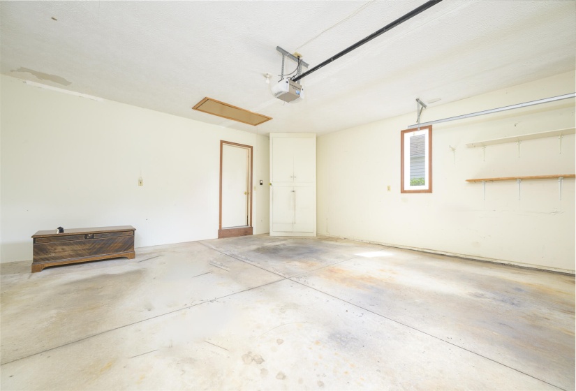 910 Hilltop-21