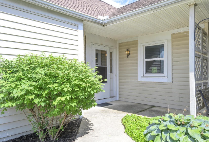 910 Hilltop-22