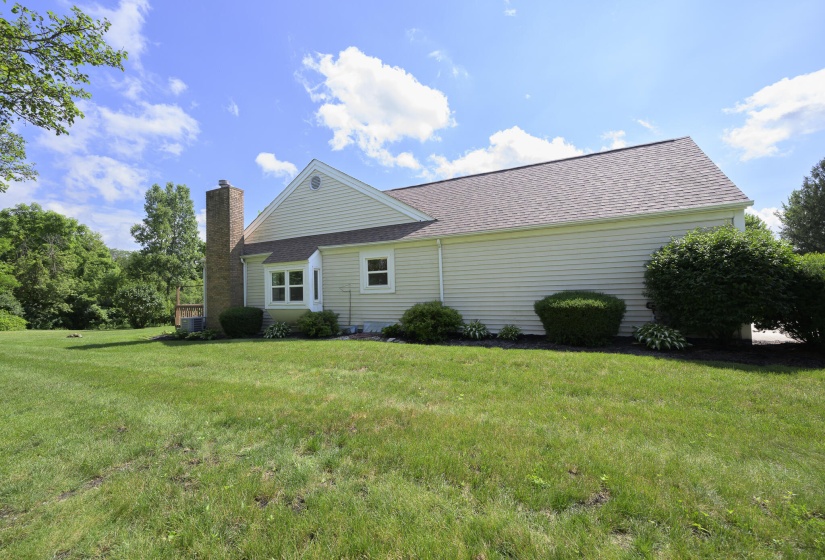 910 Hilltop-32