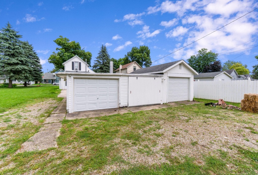 1236 S Detroit Street (Exterior)-12