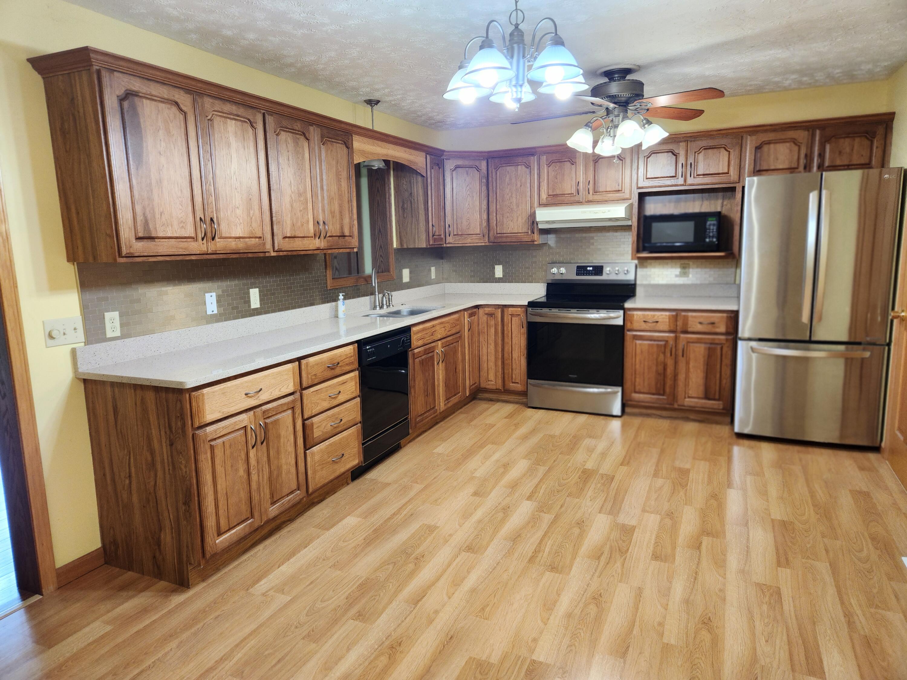 909 Magnolia Street, Saint Marys, Ohio 45885