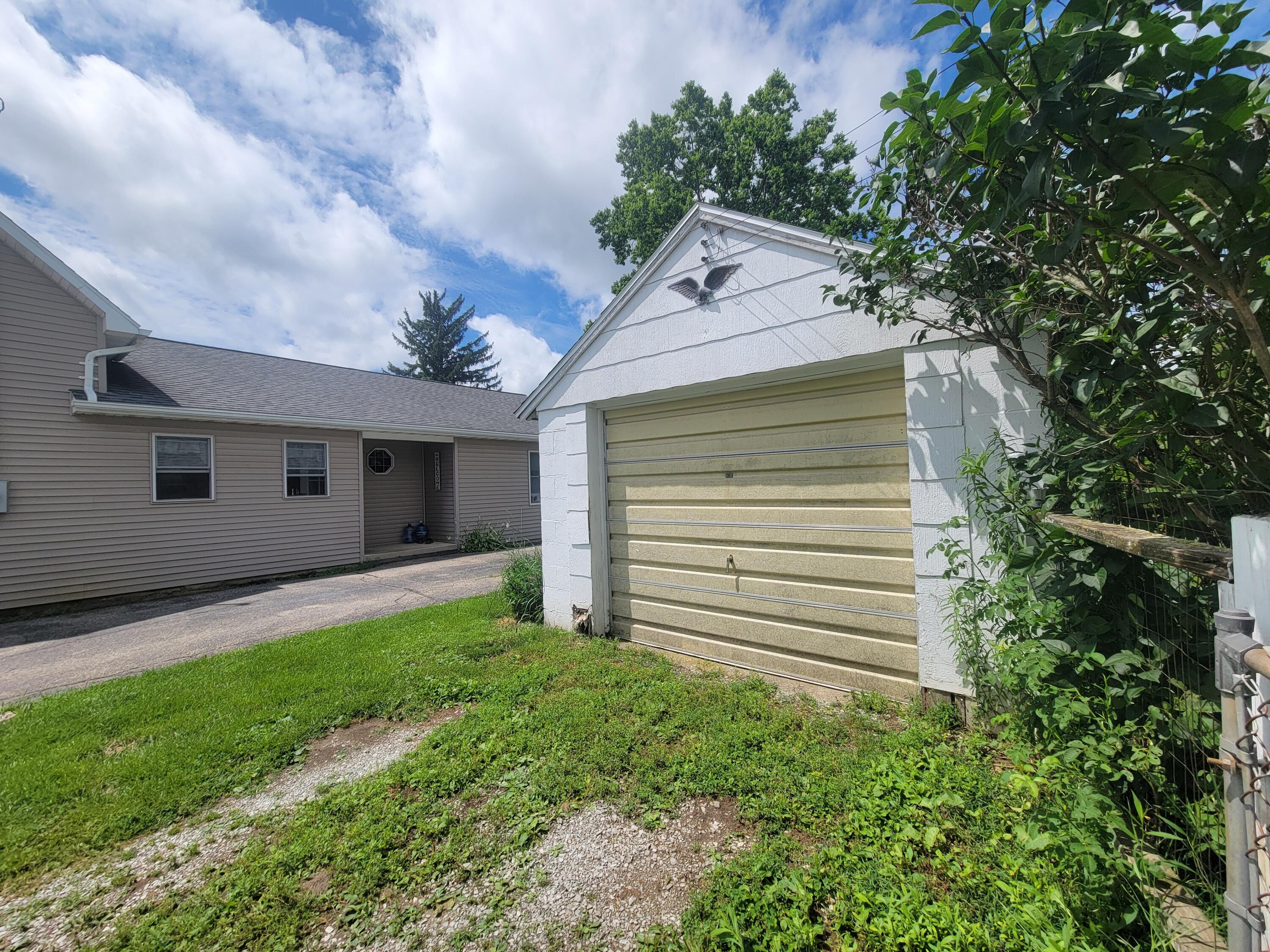 3802 Lawrenceville Drive, Springfield, Ohio 45504