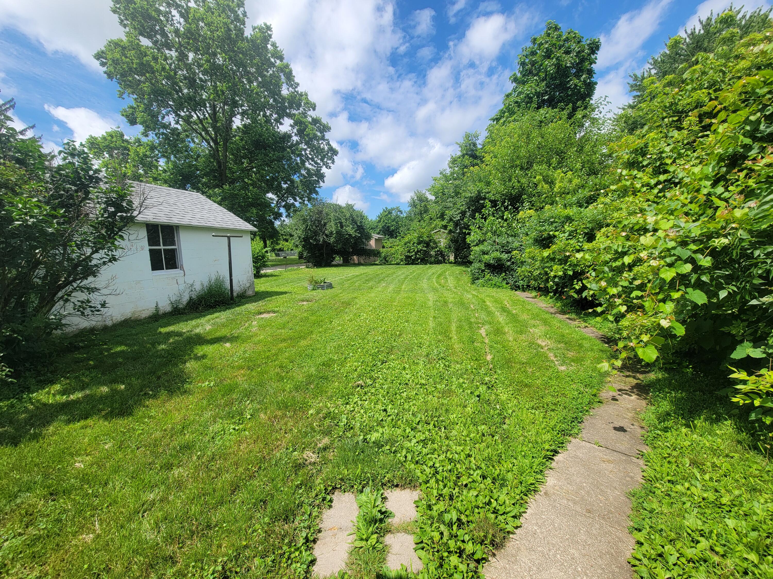 3802 Lawrenceville Drive, Springfield, Ohio 45504