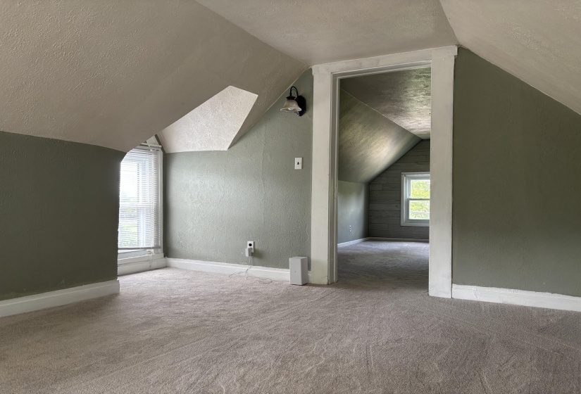 Bedroom 2nd Floor