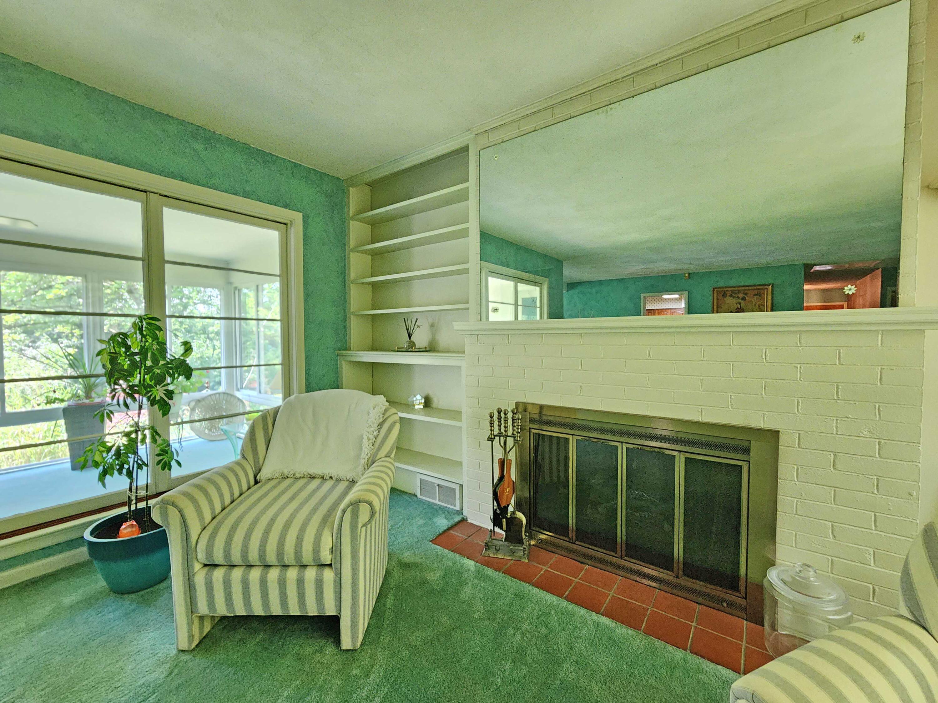 851 County Line Road, Springfield, Ohio 45502