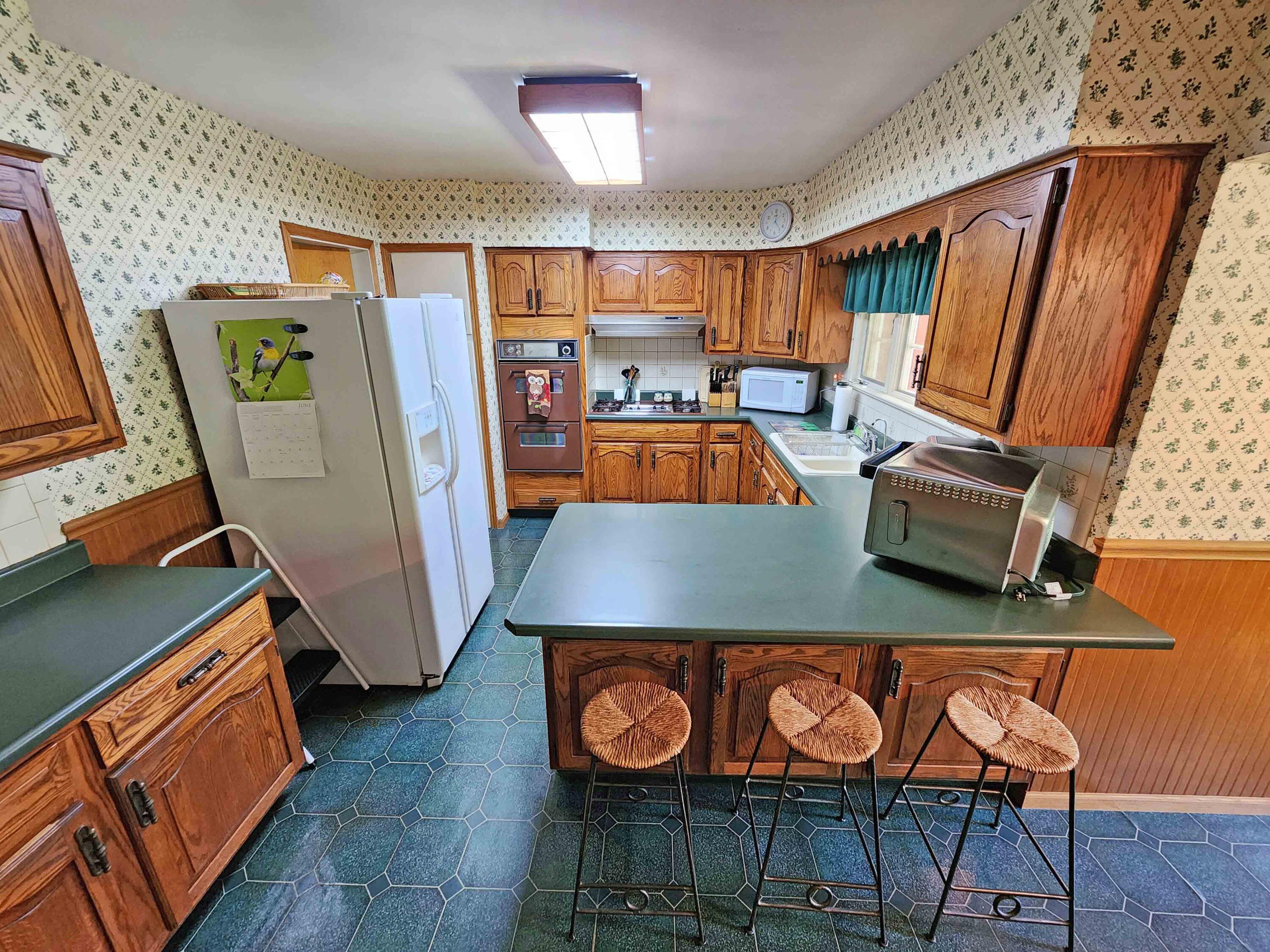 851 County Line Road, Springfield, Ohio 45502
