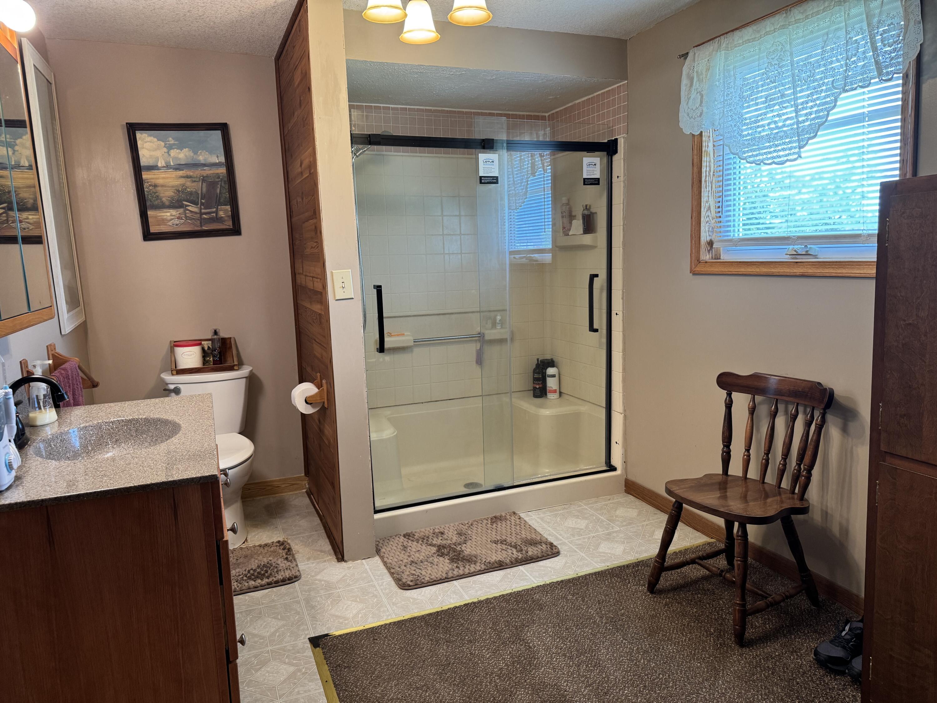 5062 Mercer Van Wert County Line Road, Rockford, Ohio 45882