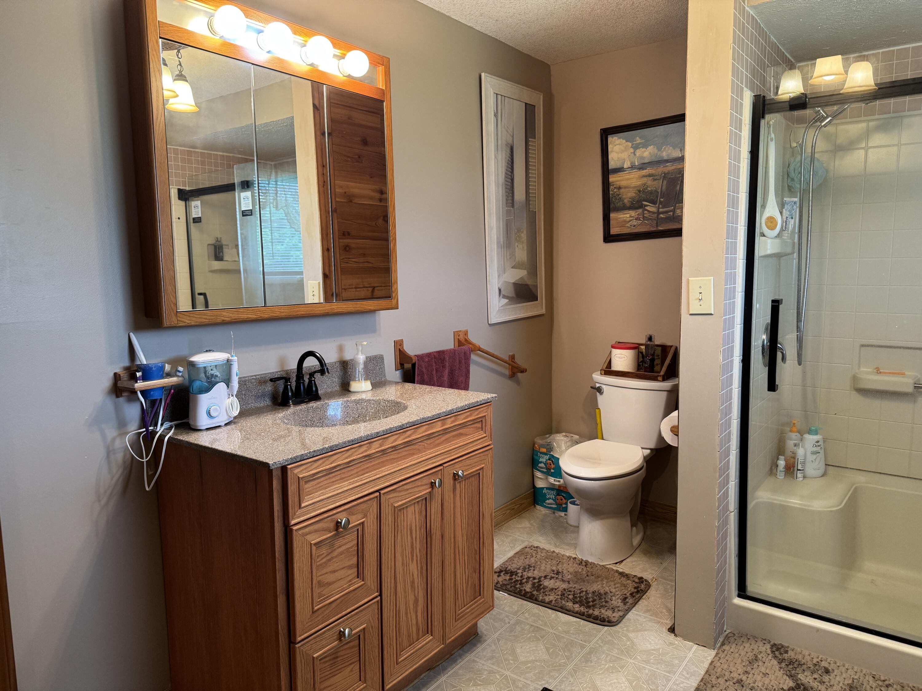 5062 Mercer Van Wert County Line Road, Rockford, Ohio 45882