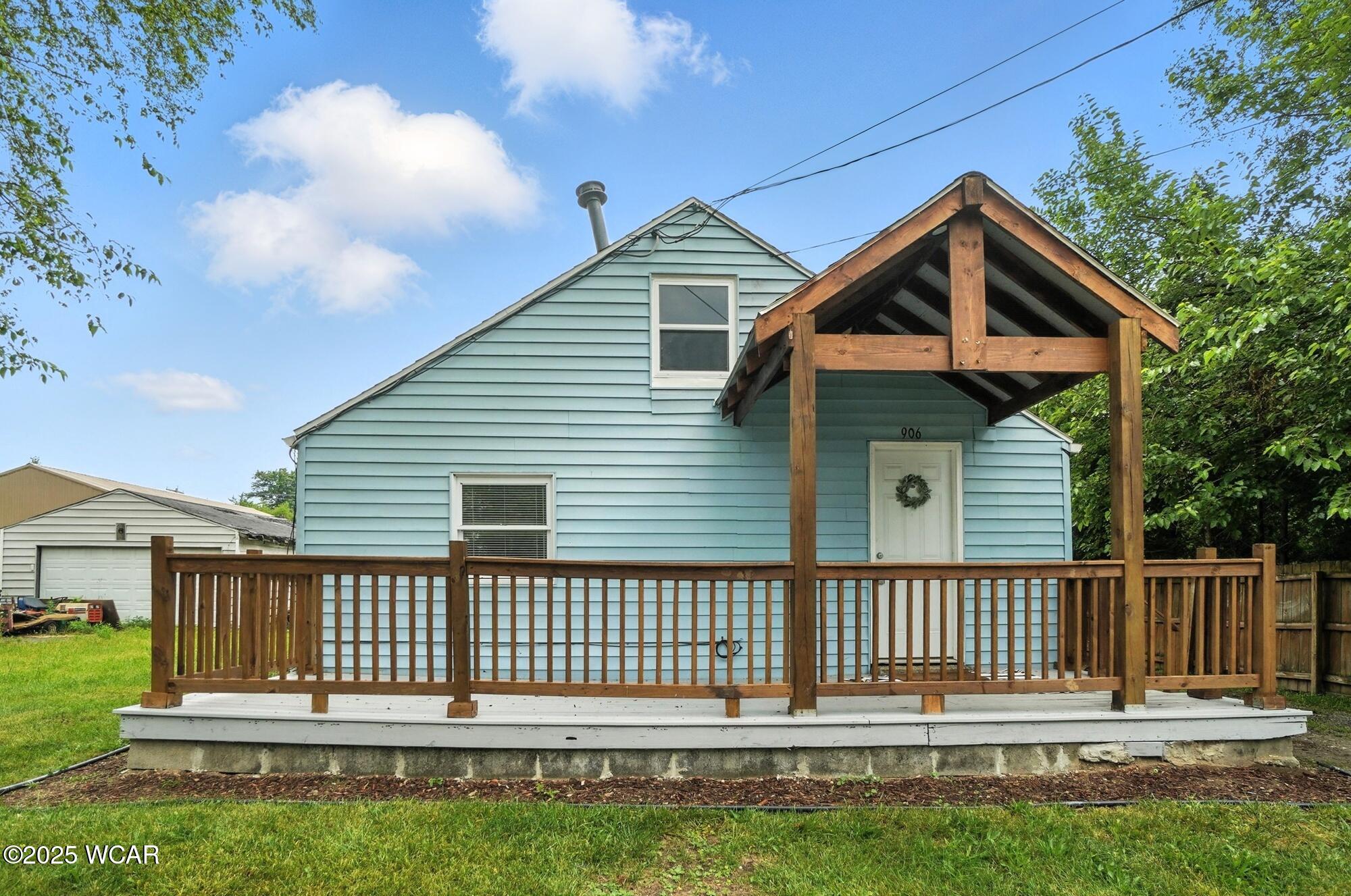 906 Daniels Avenue, Lima, Ohio