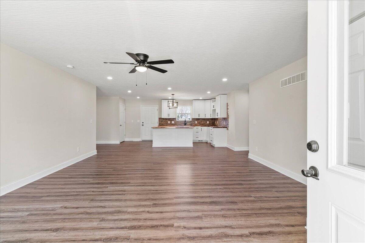 173 Lincoln Place, North Lewisburg, Ohio 43060