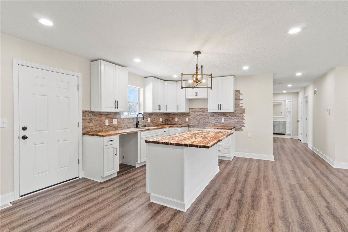 173 Lincoln Place, North Lewisburg, Ohio 43060