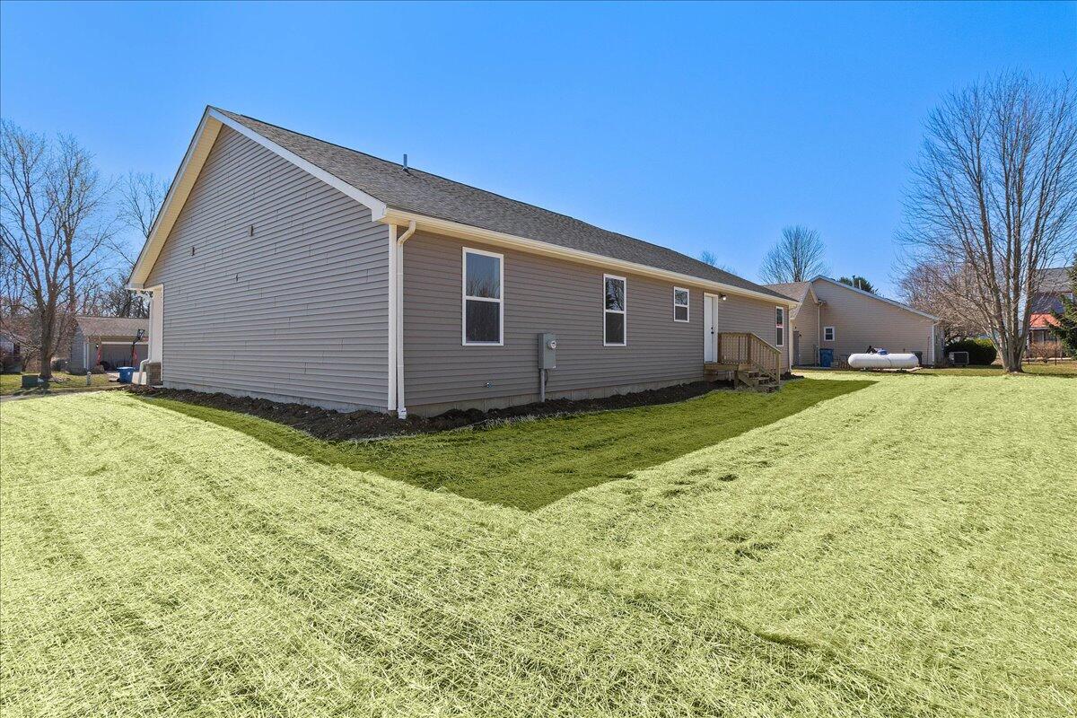 173 Lincoln Place, North Lewisburg, Ohio 43060
