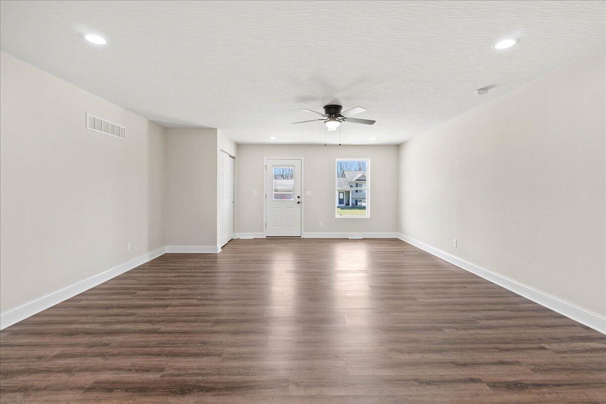 173 Lincoln Place, North Lewisburg, Ohio 43060