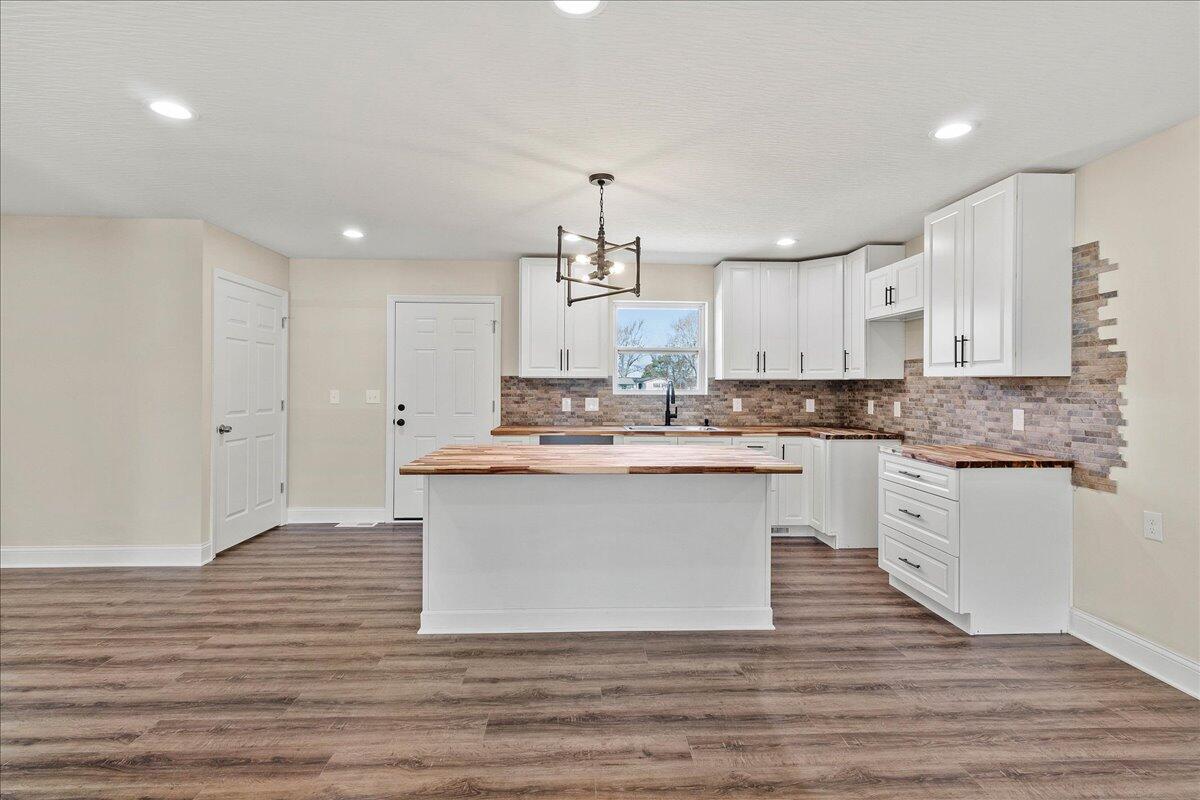 173 Lincoln Place, North Lewisburg, Ohio 43060