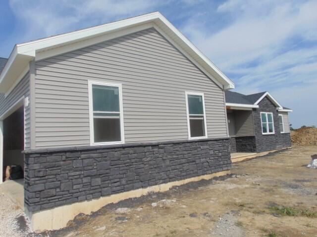 1218 Brittany Drive, Celina, Ohio 45822