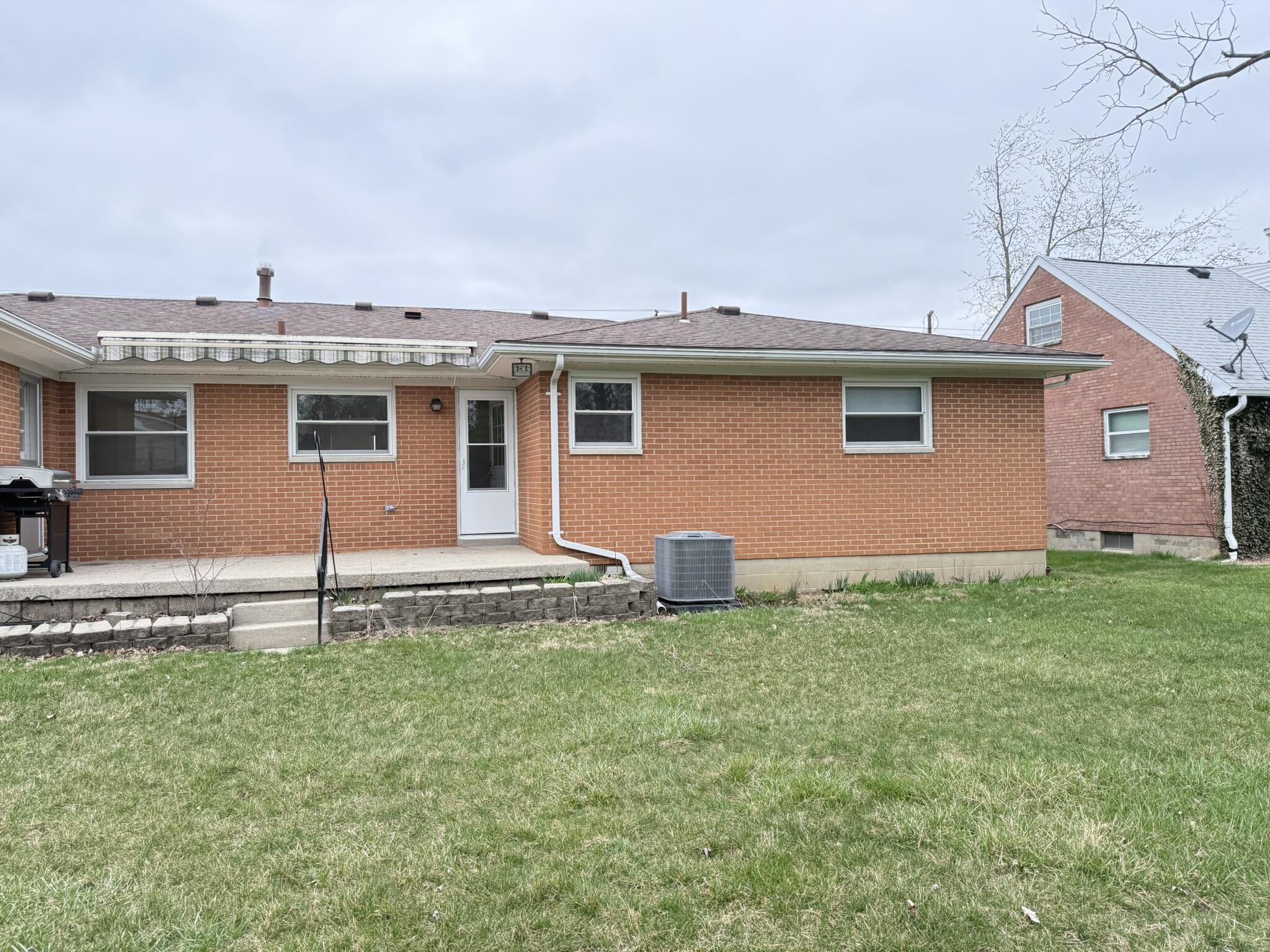 2408 Balsam Drive, Springfield, Ohio 45503