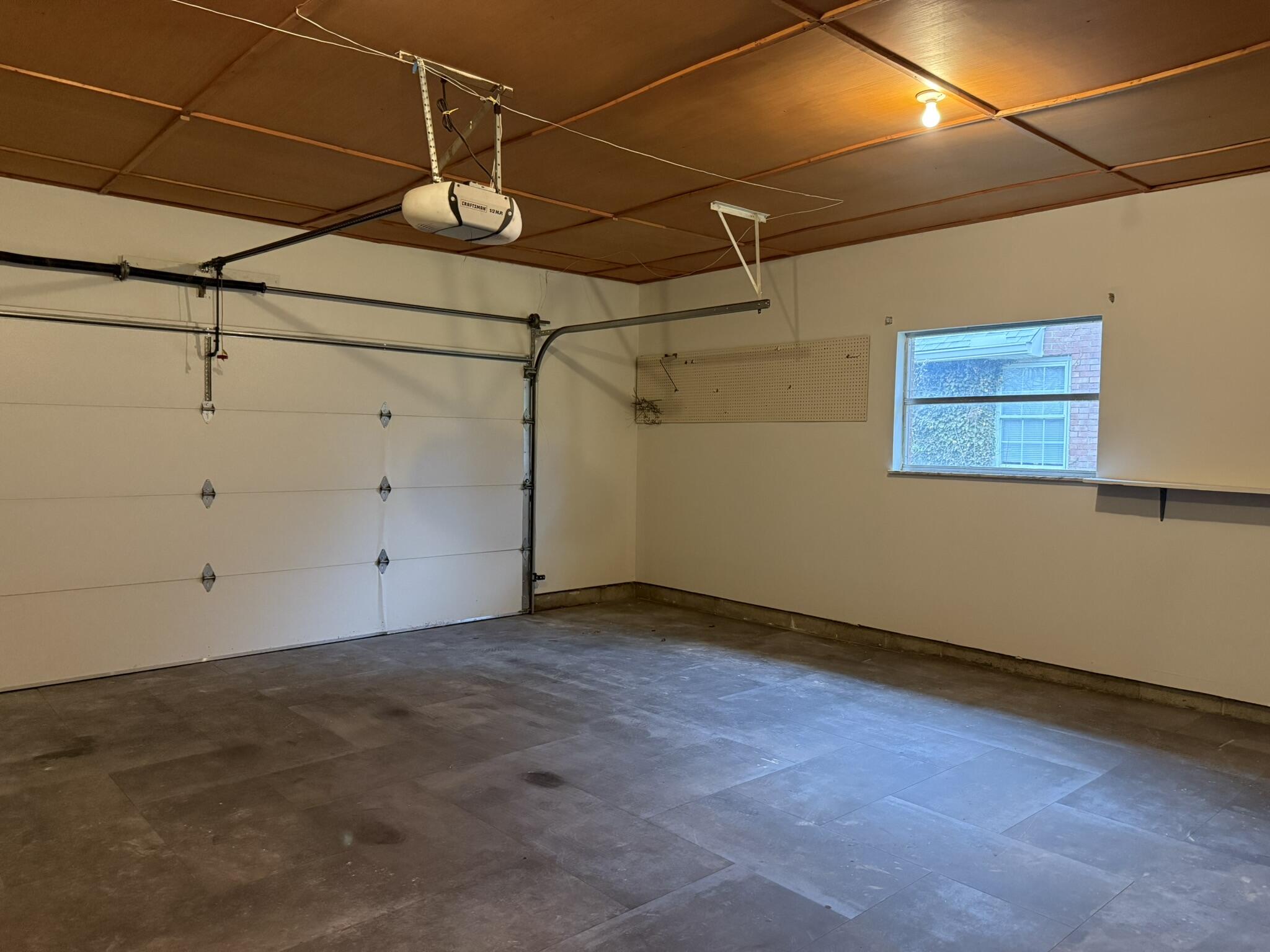 2408 Balsam Drive, Springfield, Ohio 45503