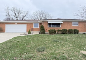 2408 Balsam Drive, Springfield, Ohio 45503, 4 Bedrooms Bedrooms, ,2 BathroomsBathrooms,Residential,For Sale,Balsam,1037800