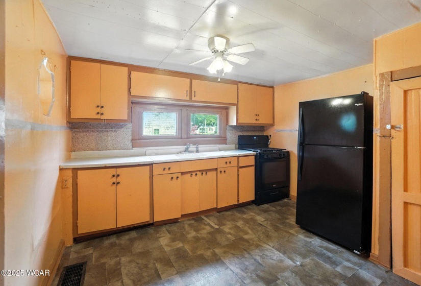 623 Cherry Street, Van Wert, Ohio, 3 Bedrooms Bedrooms, ,1 BathroomBathrooms,Residential,For Sale,Cherry,307564
