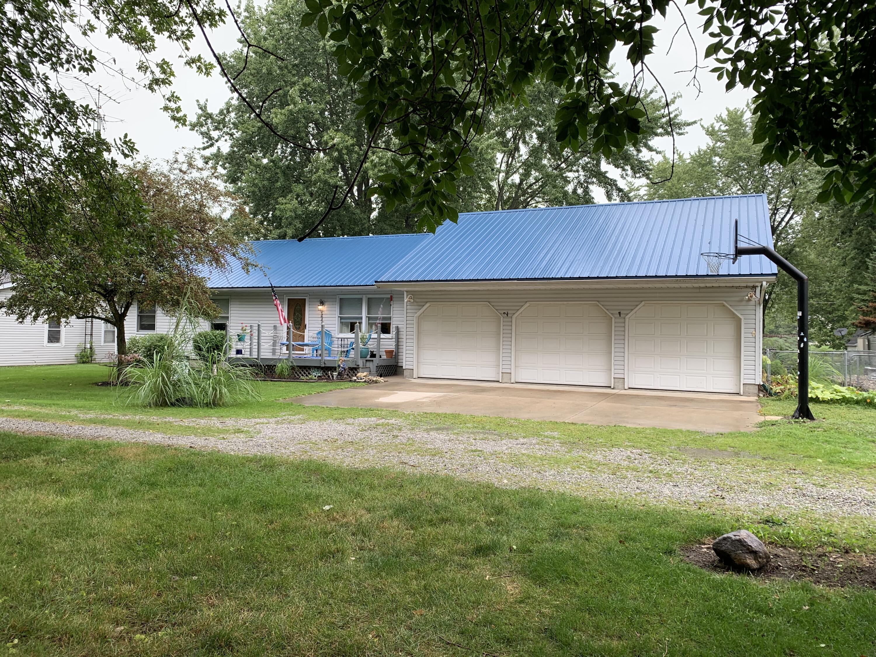 6645 Oak Drive, Celina, Ohio 45822