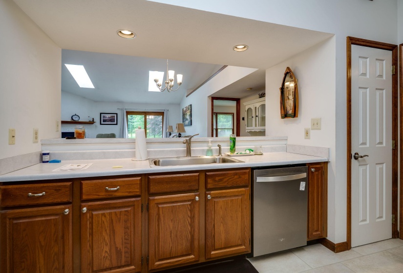 13-web-or-mls-1911-wedgewood-cir