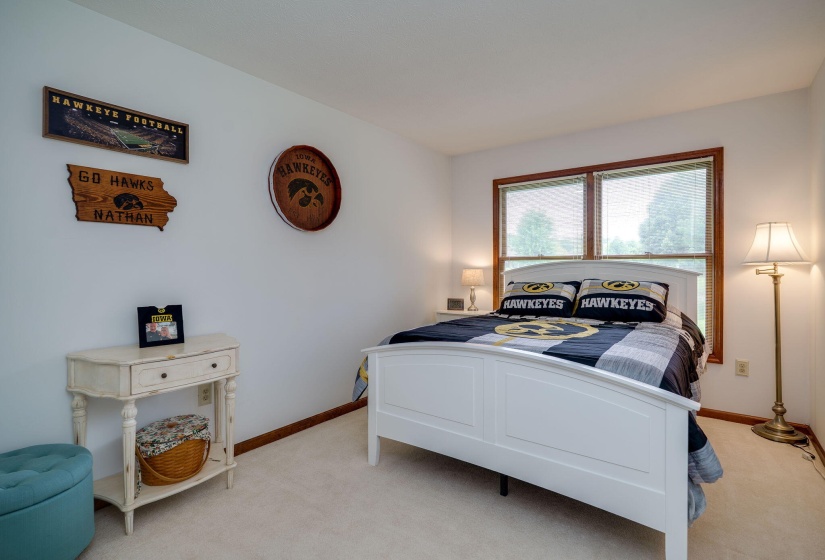 19-web-or-mls-1911-wedgewood-cir