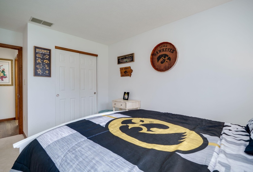 20-web-or-mls-1911-wedgewood-cir