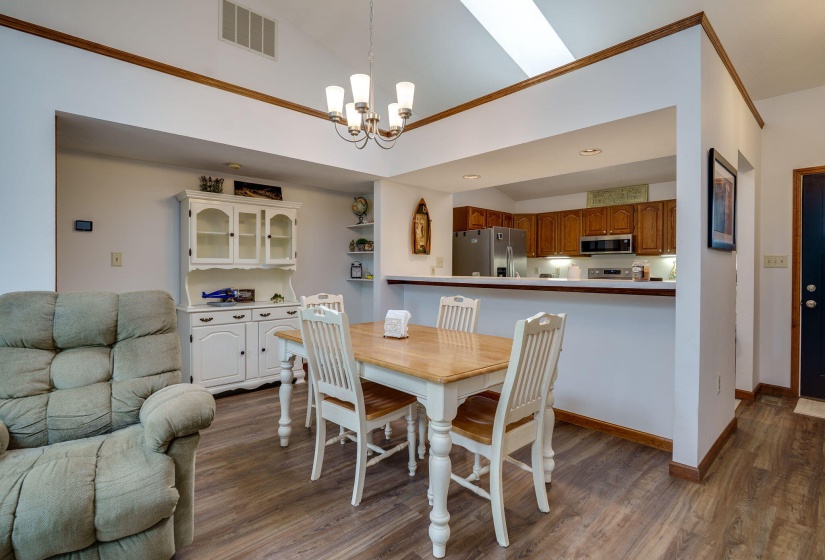 6-web-or-mls-1911-wedgewood-cir