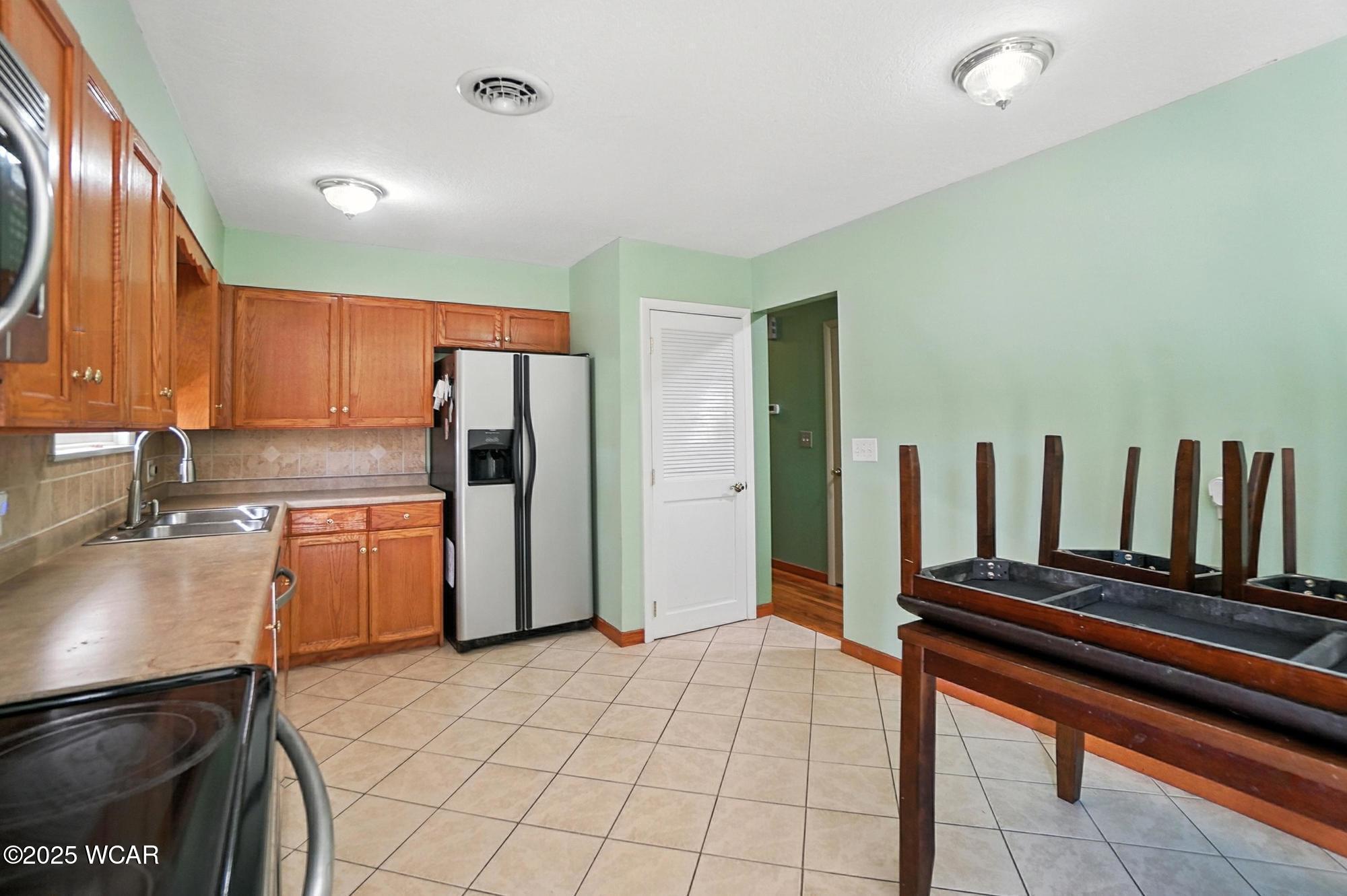 4249 Dixie Highway, Lima, Ohio
