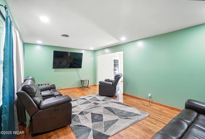 4249 Dixie Highway, Lima, Ohio, 3 Bedrooms Bedrooms, ,2 BathroomsBathrooms,Residential,For Sale,Dixie,307566