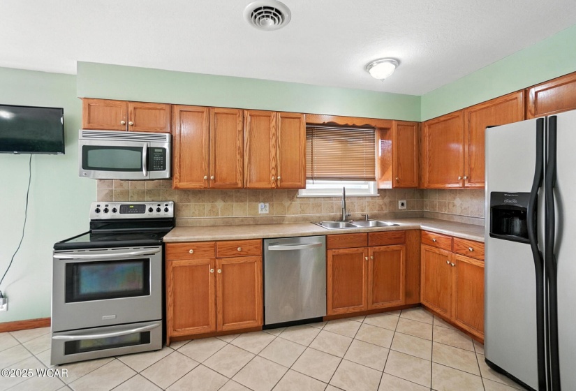 4249 Dixie Highway, Lima, Ohio, 3 Bedrooms Bedrooms, ,2 BathroomsBathrooms,Residential,For Sale,Dixie,307566