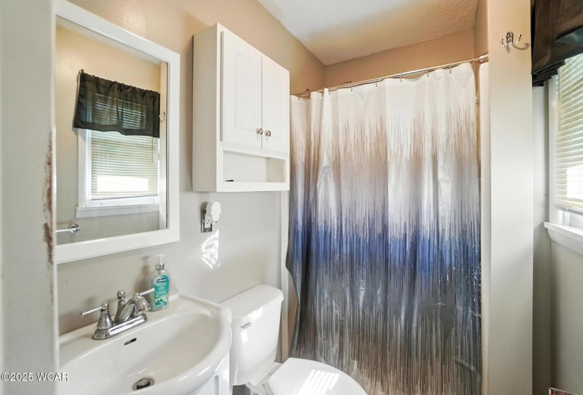 4249 Dixie Highway, Lima, Ohio, 3 Bedrooms Bedrooms, ,2 BathroomsBathrooms,Residential,For Sale,Dixie,307566