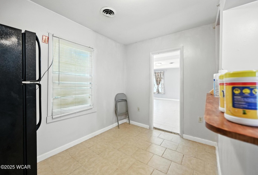 696 Mount Holyoke Avenue, Lima, Ohio, 2 Bedrooms Bedrooms, ,2 BathroomsBathrooms,Residential,For Sale,Mount Holyoke,307568