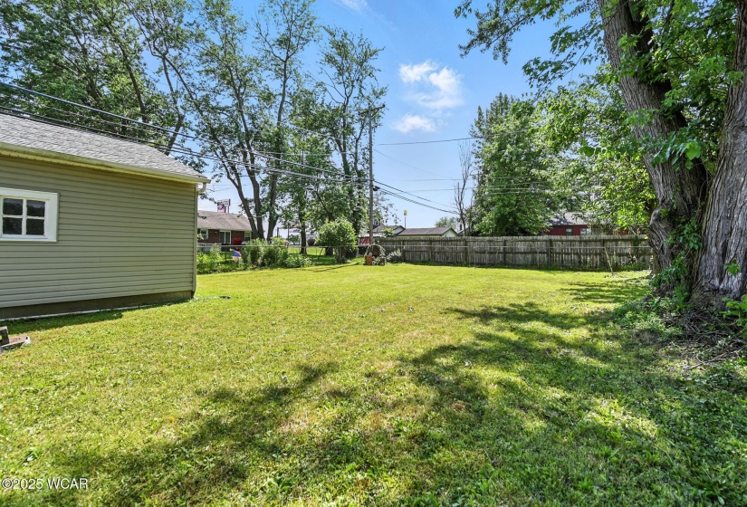 696 Mount Holyoke Avenue, Lima, Ohio, 2 Bedrooms Bedrooms, ,2 BathroomsBathrooms,Residential,For Sale,Mount Holyoke,307568