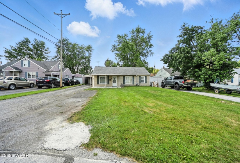 696 Mount Holyoke Avenue, Lima, Ohio, 2 Bedrooms Bedrooms, ,2 BathroomsBathrooms,Residential,For Sale,Mount Holyoke,307568