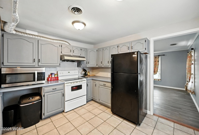 696 Mount Holyoke Avenue, Lima, Ohio, 2 Bedrooms Bedrooms, ,2 BathroomsBathrooms,Residential,For Sale,Mount Holyoke,307568